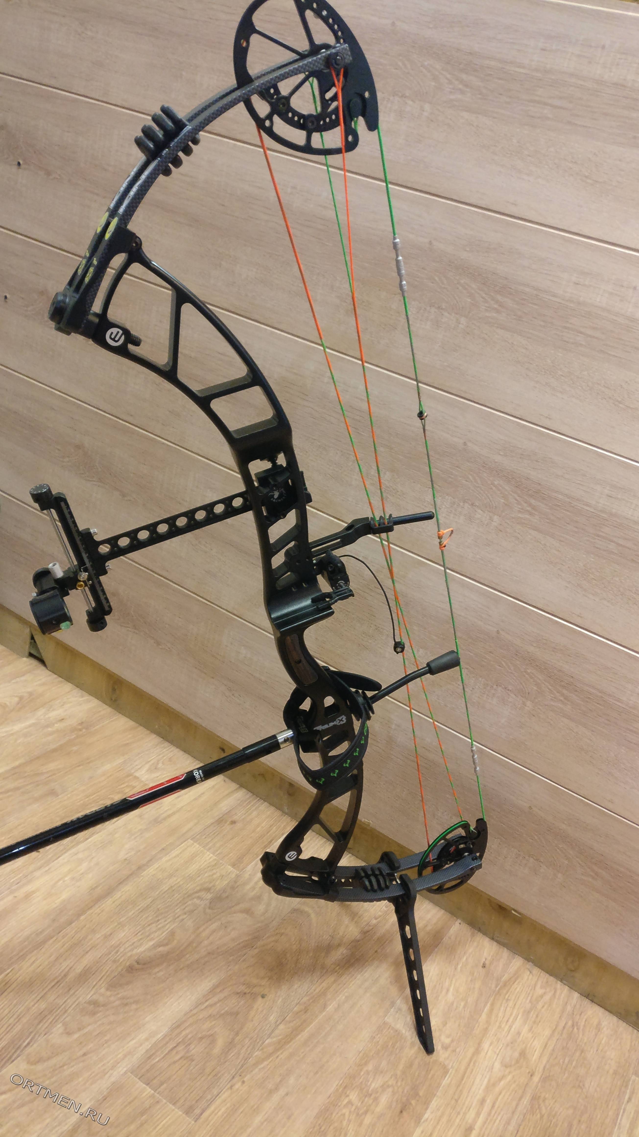 Лук блочный KINETIC TRIUM X