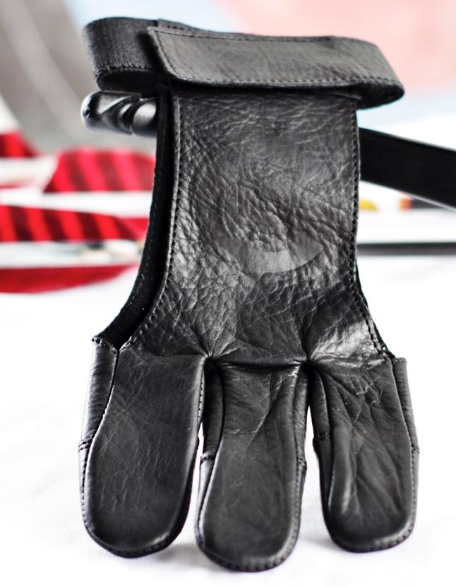 товар Напальчник традиционный (черн кожа) L