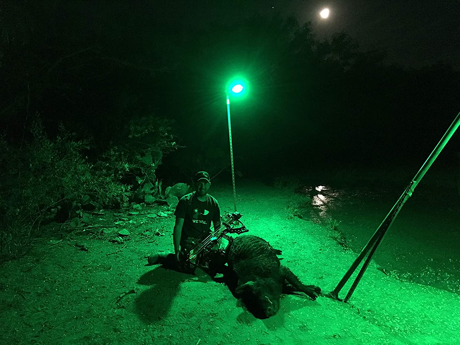 Освещение кормушки для охоты подвесной Kill Light® OUTFITTER Solar