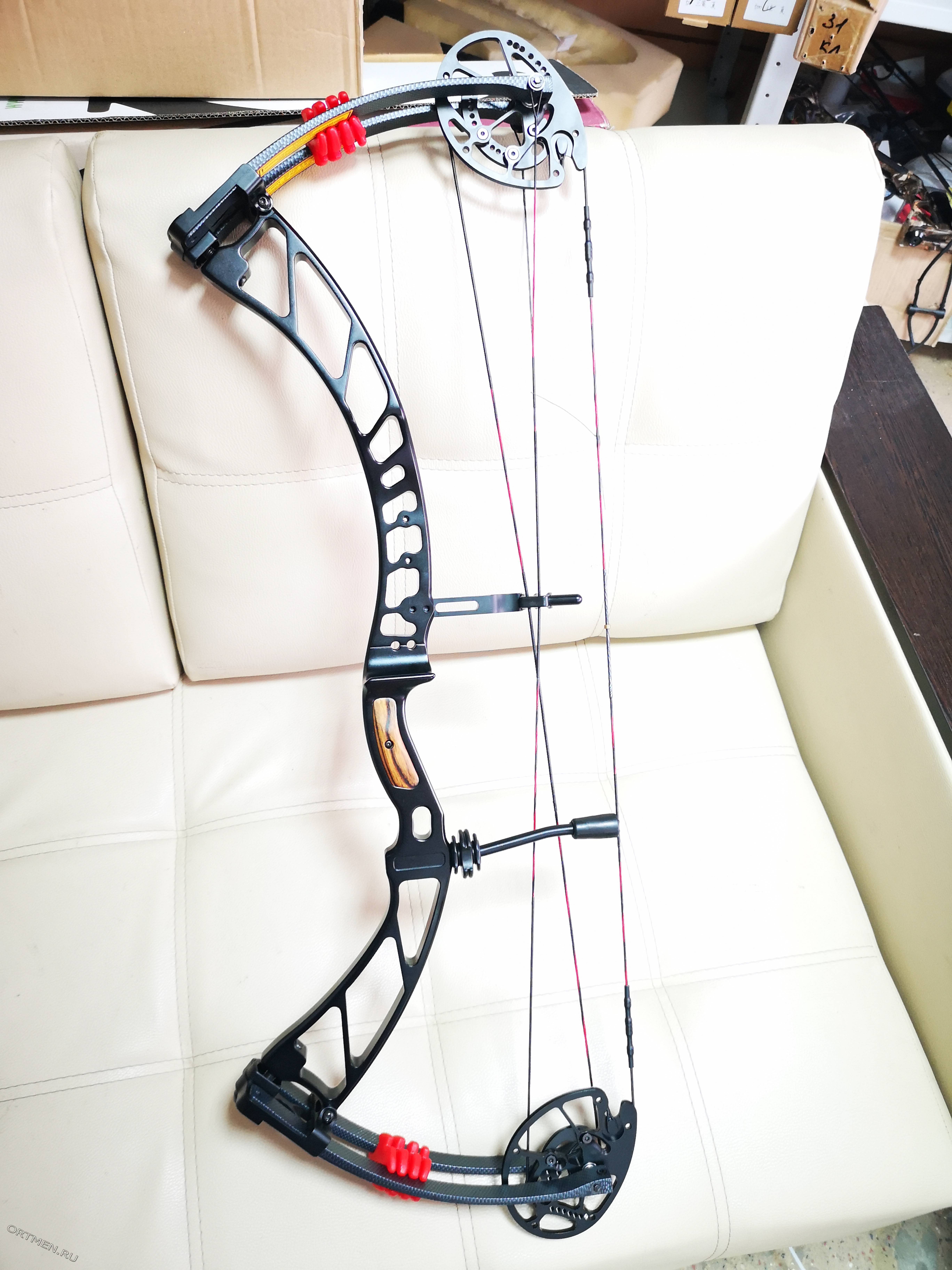 Лук блочный KINETIC HERETIK